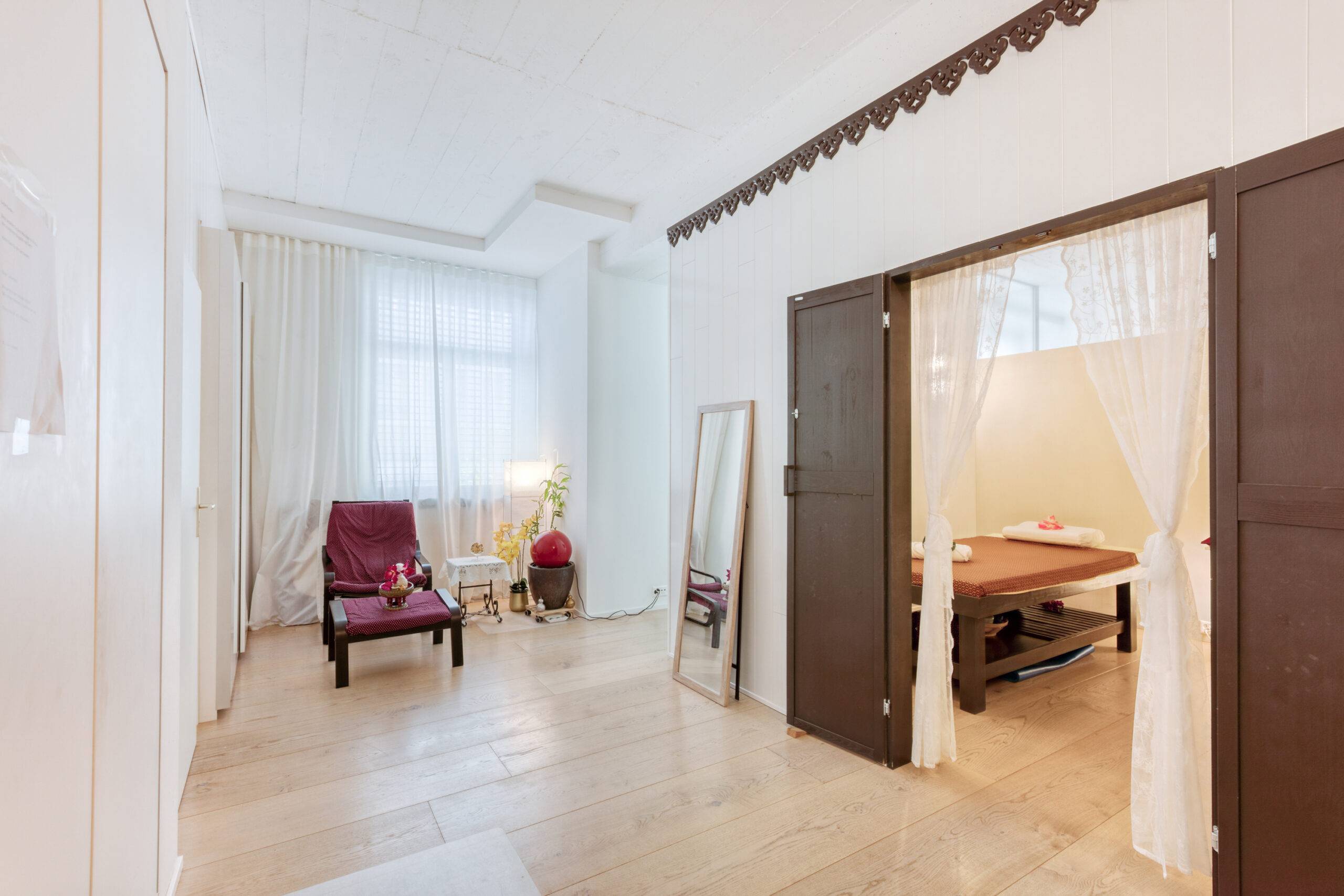 Thai Massage Z&uuml;rich Altstetten